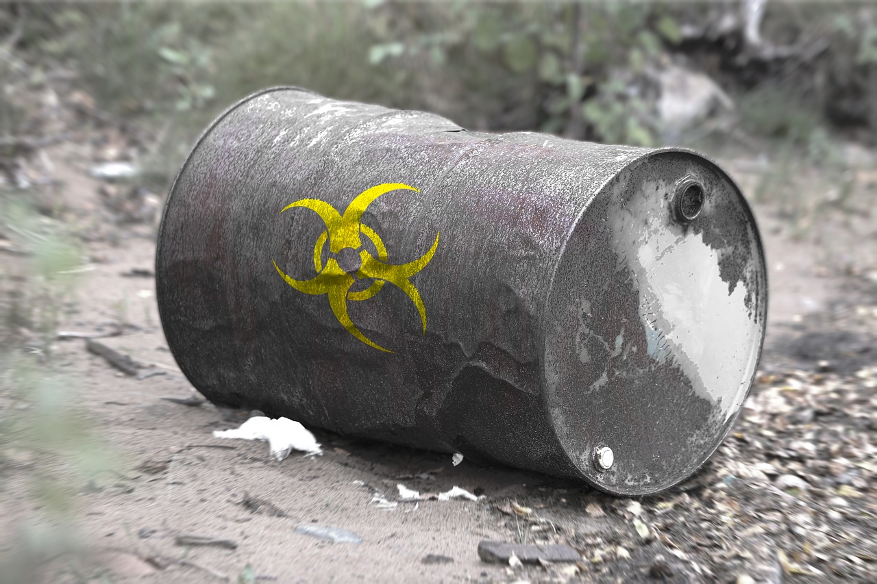 toxic waste, barrel, broken-2089779.jpg